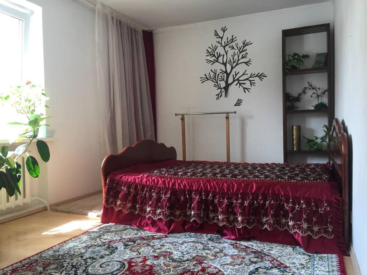 Guest House On Maksimova 9 Αλμάτι Εξωτερικό φωτογραφία