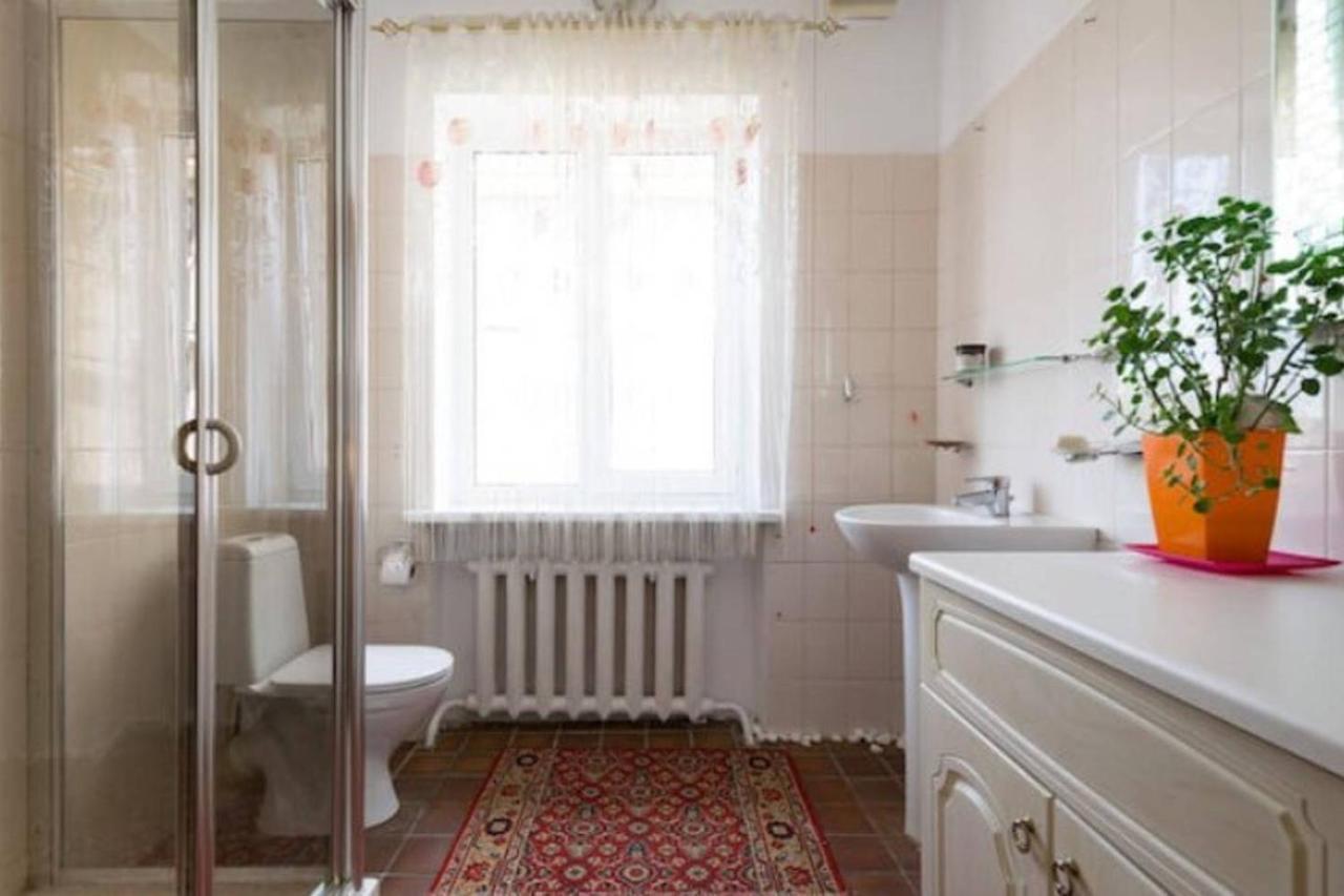 Guest House On Maksimova 9 Αλμάτι Εξωτερικό φωτογραφία